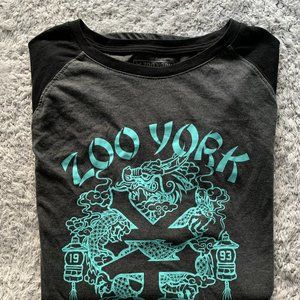Vintage Zoo York Jersey-Sleeved T-Shirt. XL. Zoo York Unbreakable.